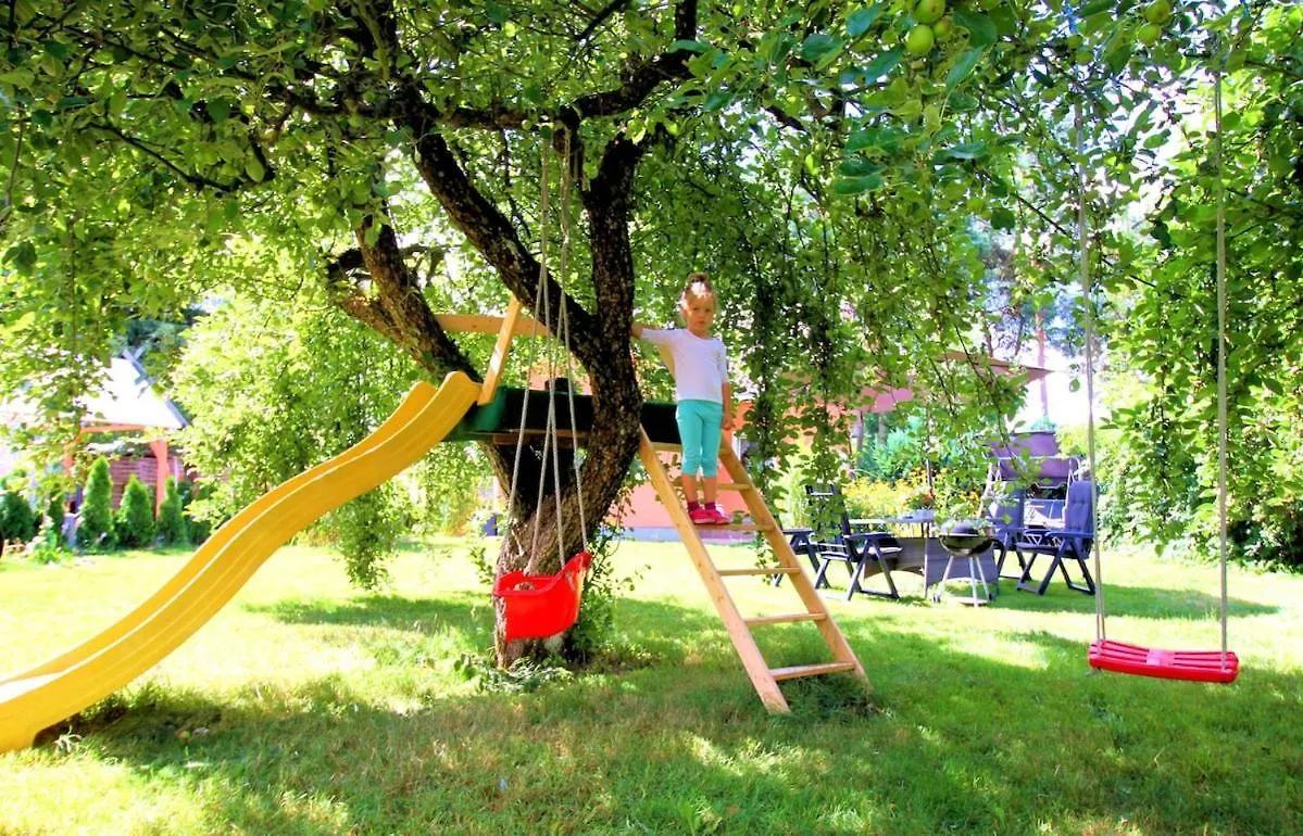 Berlinurlaub Im Gruenen, Pool-Whirlpool Beheizt, Sauna, Spielplatz, Grill, 3 Doppelzimmer Blankenfelde-Mahlow